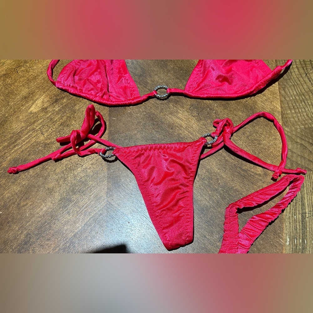 Pre-Owned Sexy Skimpy Photoshoot Worn Triangle Top Tie Side Thong Bikini & Bling - Picture 13 of 16